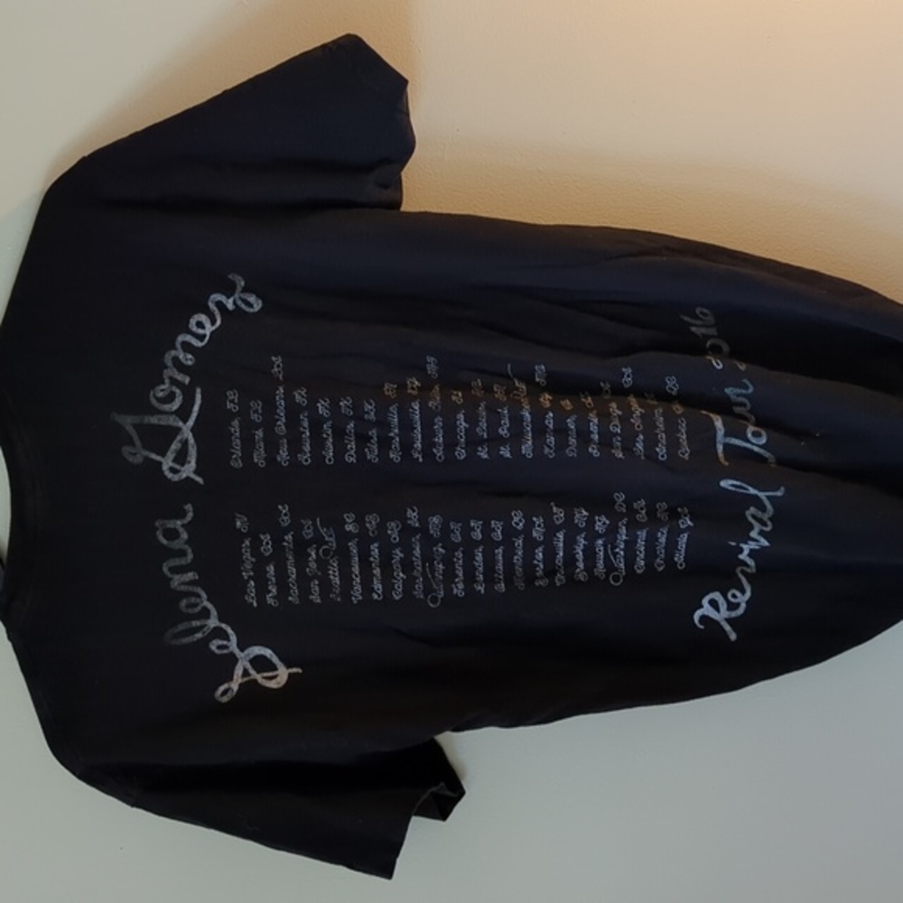 Selena‎ Gomez revival tour T-shirt medium - Picture 6 of 6